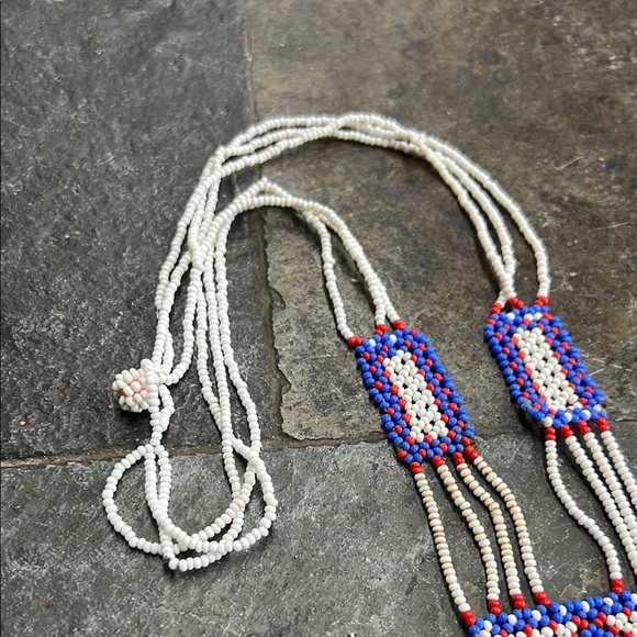 Handmade Native American seed bead necklace. - Picture 3 of 3